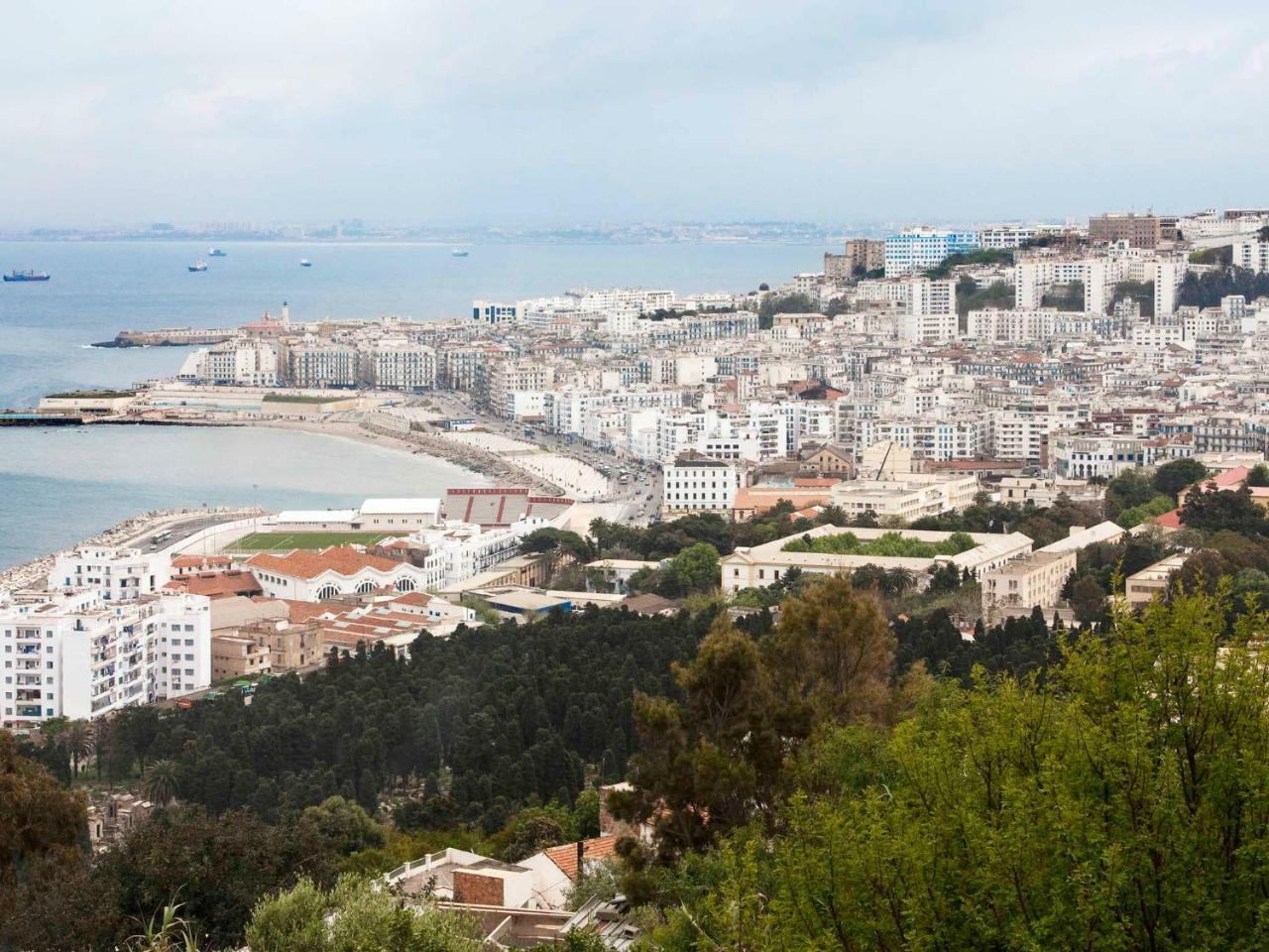 Hotel ibis Alger Aéroport Exterior foto